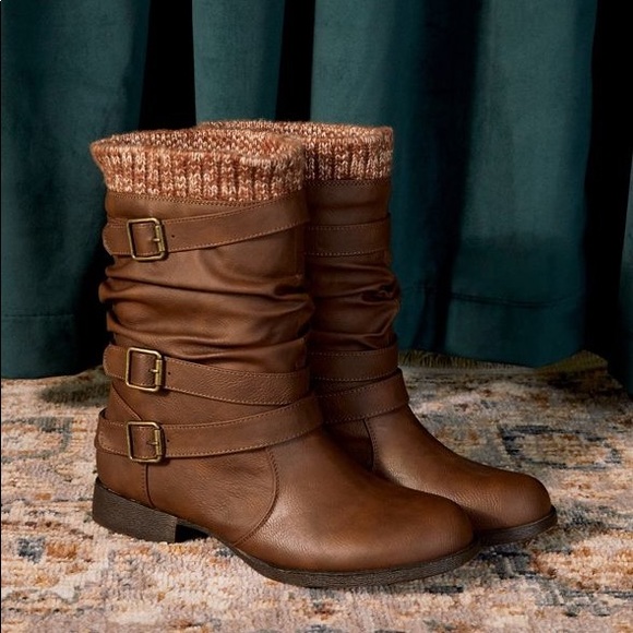 JustFab Shoes - NWOT Nafise Sweater Cuff Boot
